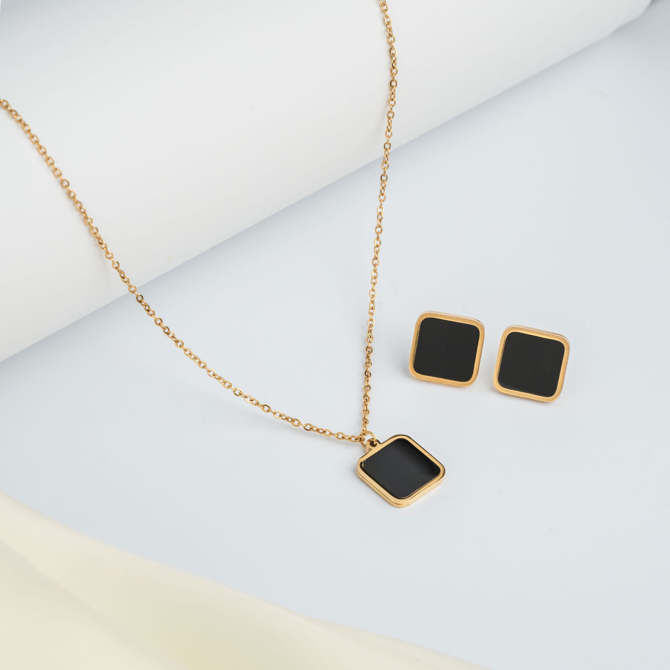 Midnight Luxe Pendant Set