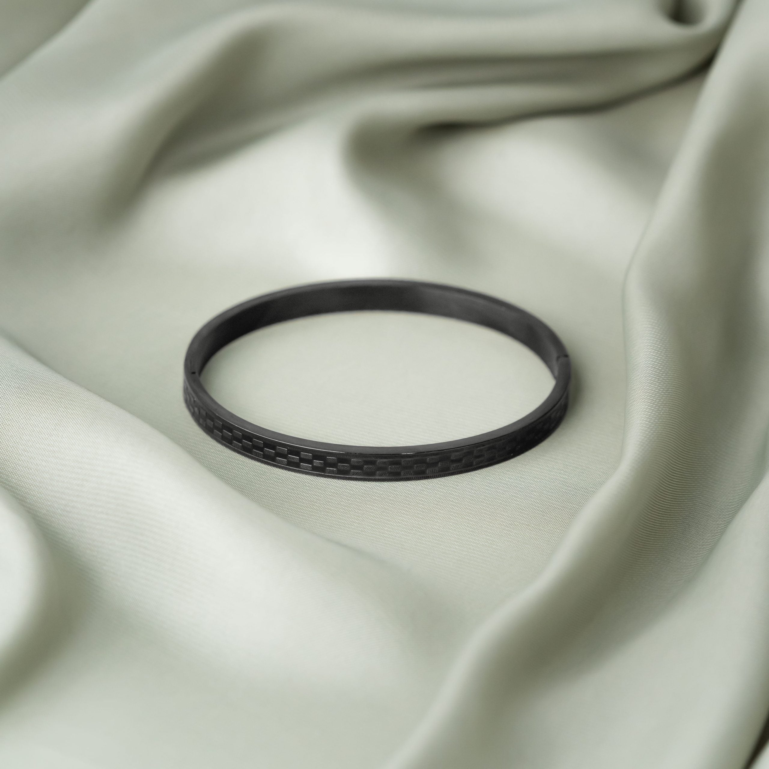 Titan Cuff