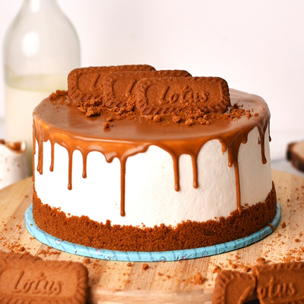 Lotus Biscoff Cake (2 Lbs)