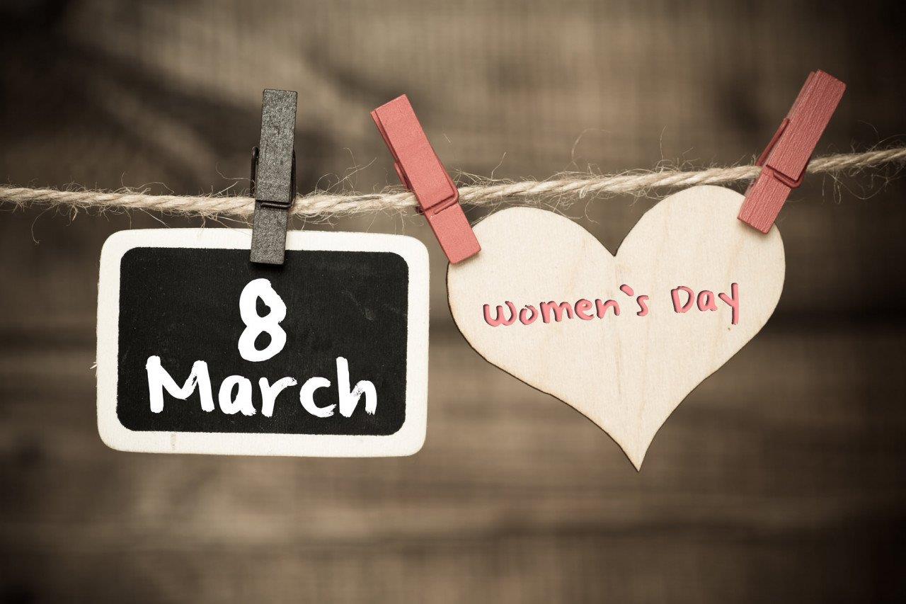 Romantic Ideas to Celebrate Women’s Day with Your Wife