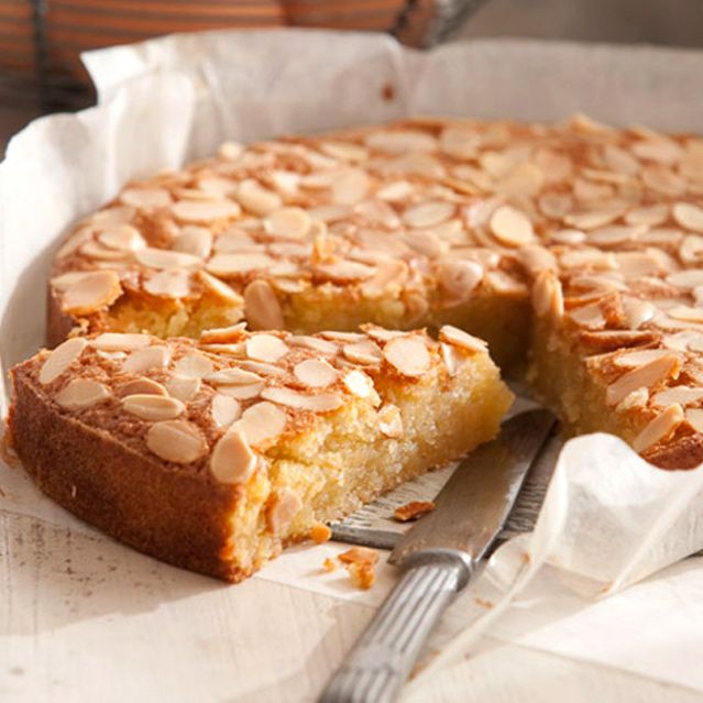 Almond Cake (2 Lbs)