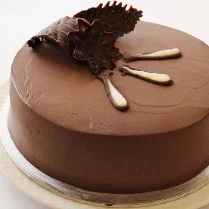 Chocolate Mousse Layer Cake (2 Lbs)