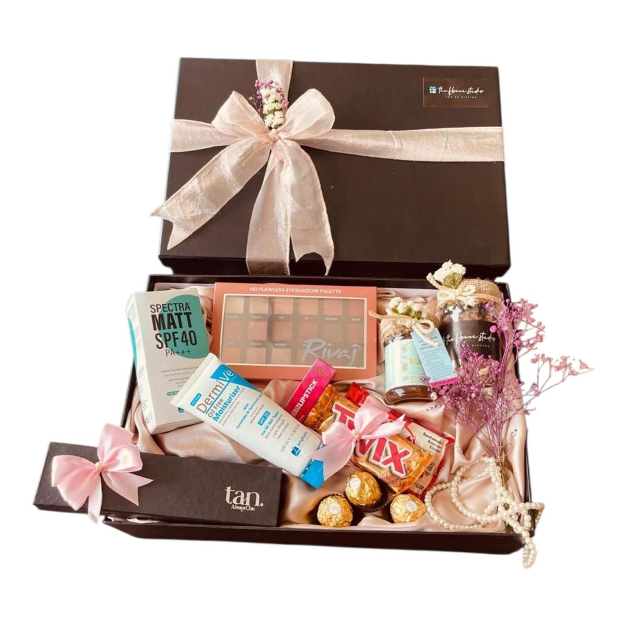 Blush Harmony Hamper