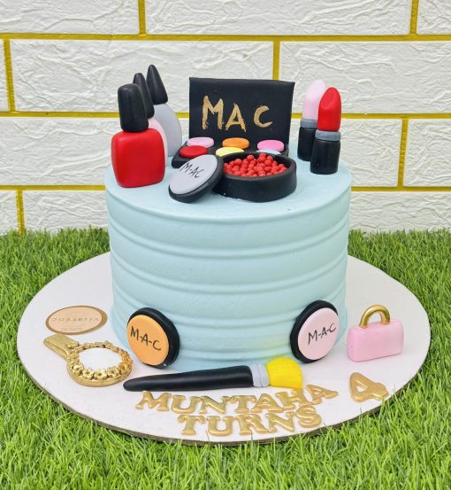 Glam Queen Cake
