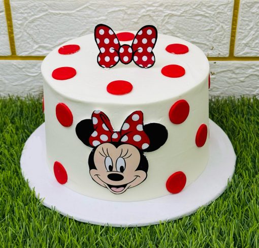 Minnie Mouse Cake