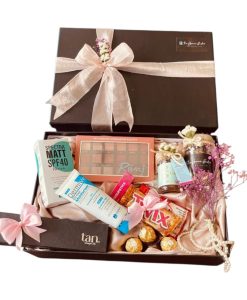 Blush Harmony Hamper
